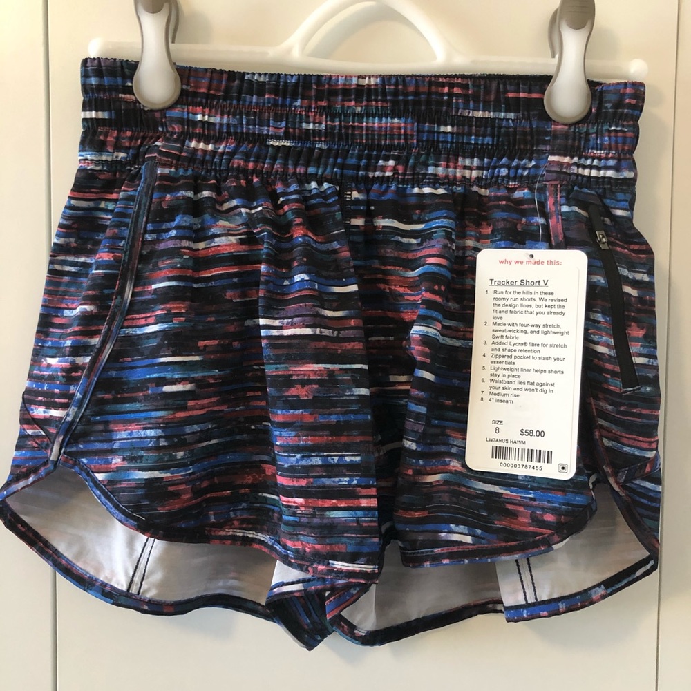 NWT lululemon tracker shorts size 8